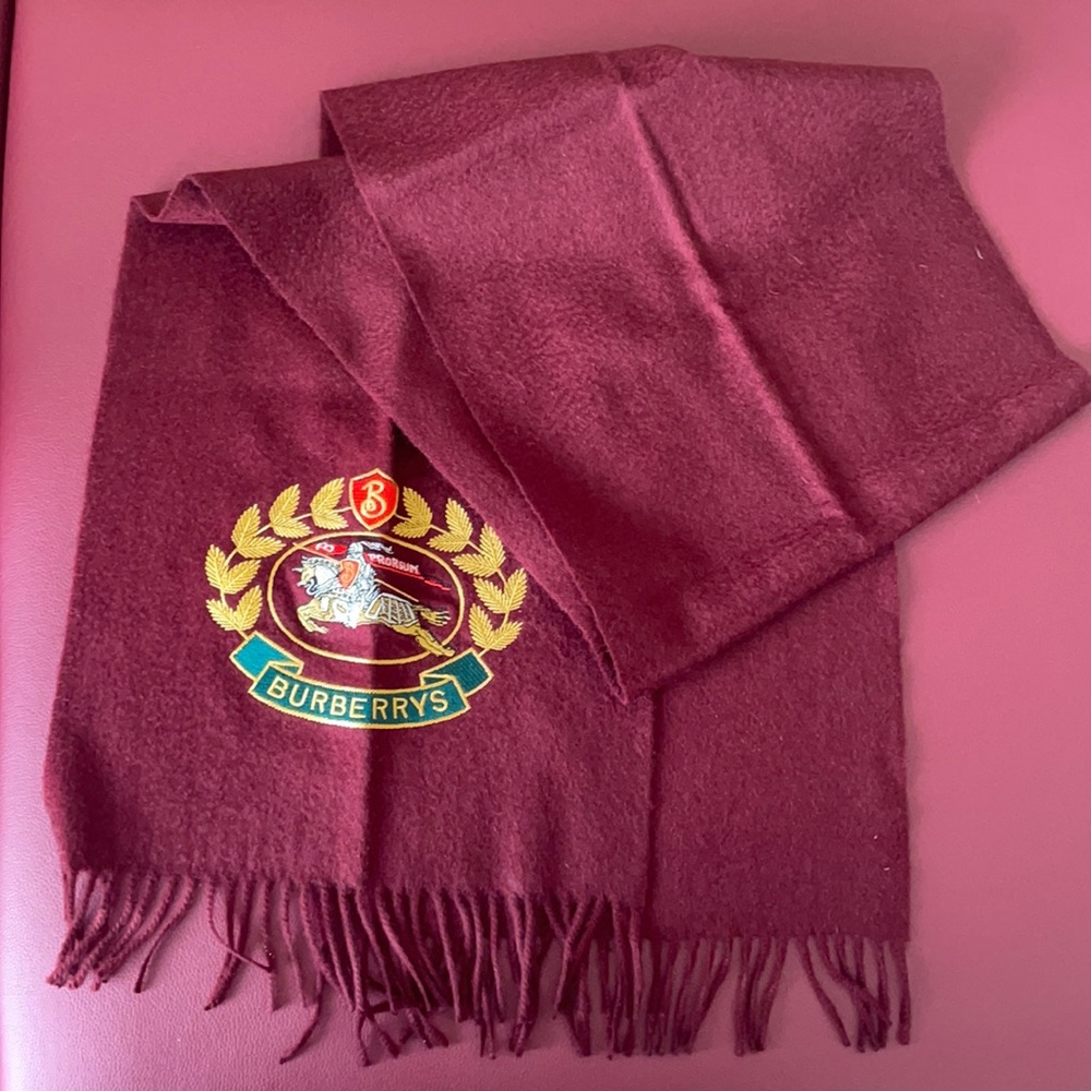 nwot burberry cashmere scarf burgundy